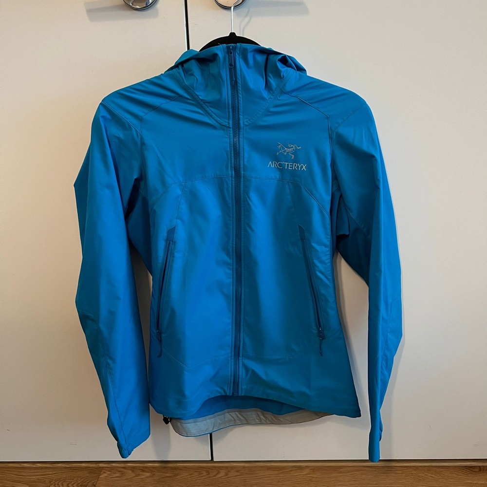 Arc’teryx Shell Jacket